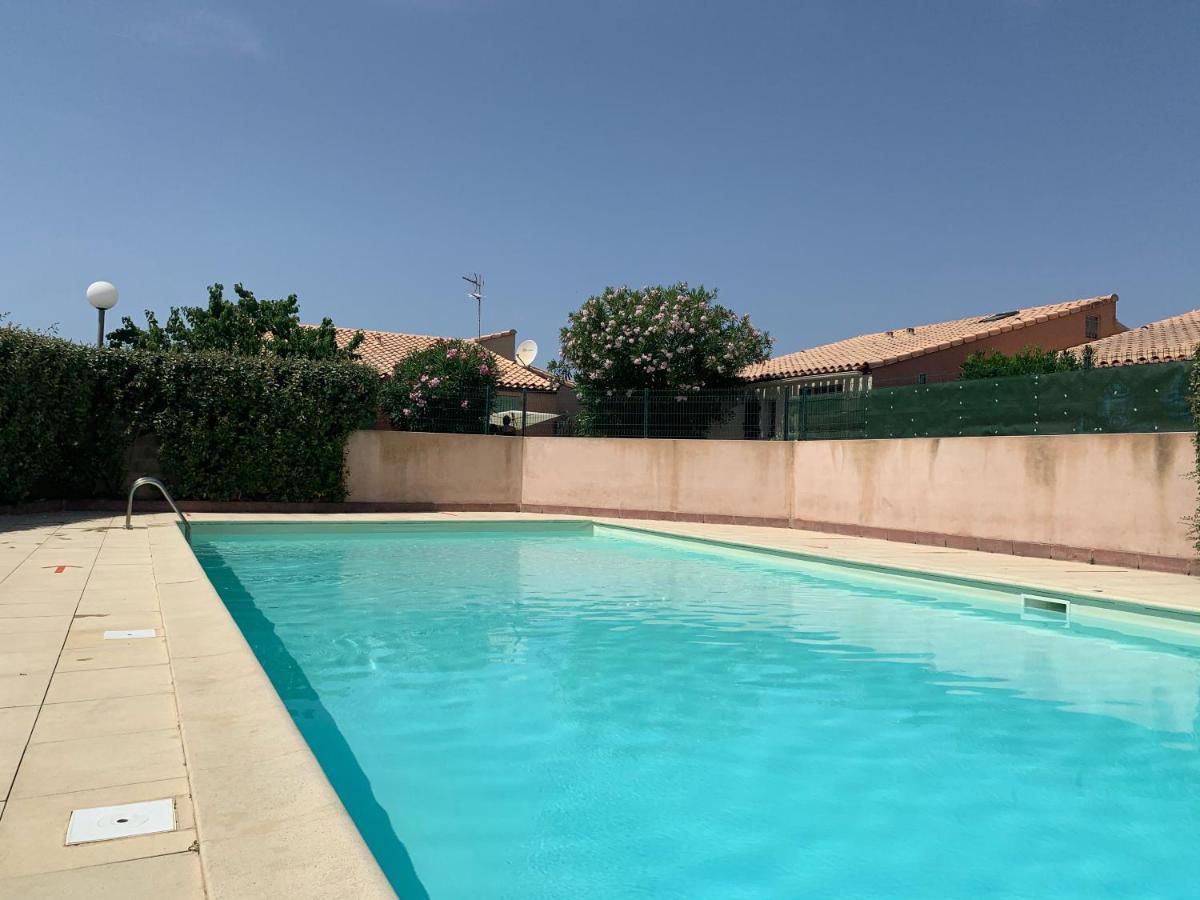La Maison Bleue Gruissan Esterno foto